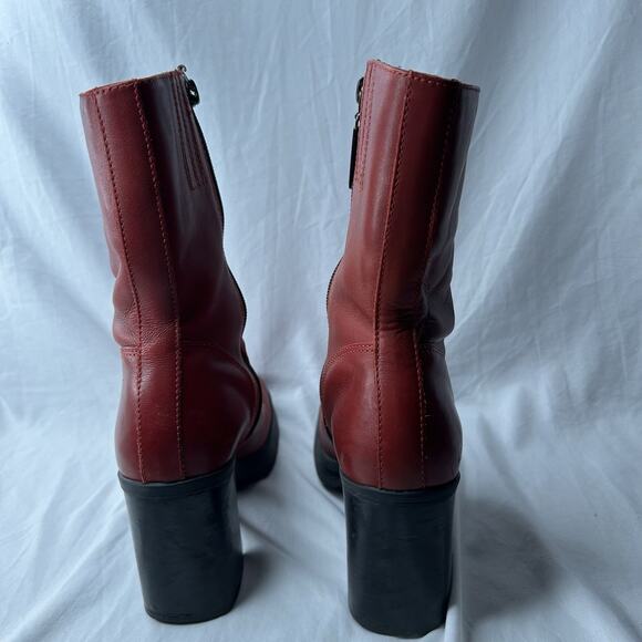 Vintage Y2K Tommy Hilfiger Cherry Red Leather Chunky Square Toe Boot Size 6.5 - Picture 4 of 6